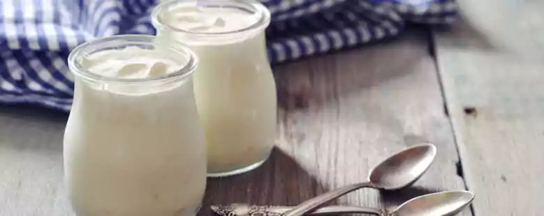 Probiotics to lower blood sugar: Yogurt